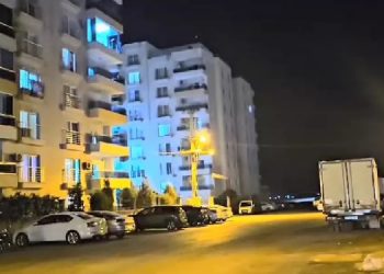 Nusaybin’de 6’ncı kattan düşen çocuk yaşamını yitirdi