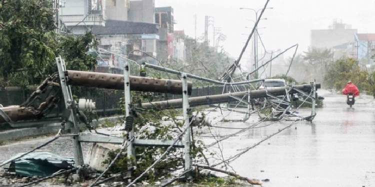 Vietnam’da Yagi Tayfunu: 197 ölü, 128 kayıp Vietnam’da Yagi Tayfunu: 197 ölü, 128 kayıp