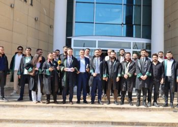 Genç Avukatlar Meclisi’nden ‘ücret tarifesi’ protestosu