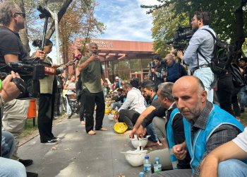 Fernas Madencilik işçilerine Meclis yolunda polis engeli
