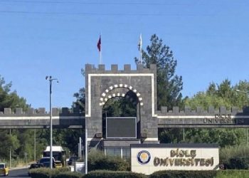 Dicle Üniversitesi öğrencileri: Yurtlar güvenli değil
