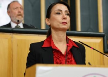 Hatimoğulları: Onurlu bir barış için inisiyatif almaya hazırız
