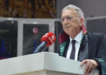 İzmir Barosu’nun başkanı yine Yılmaz oldu