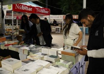 Kürtçe Kitap Fuarı 3’üncü gününde