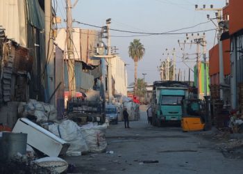 “Geri dönüşüm fabrikası mahalleliyi kronik olarak zehirliyor”