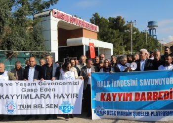 Kayyımın sendika üyesi yöneticileri görevden alması protesto edildi