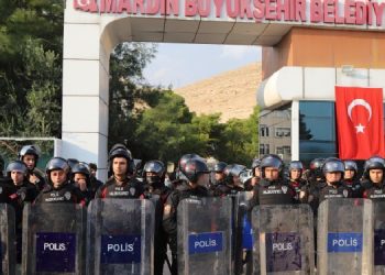 Kadınlardan kayyım tepkisi: Boyun eğmeyeceğiz