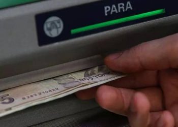 “Asgari ücret 28 bin, sarayın günlük harcaması 58 milyon lira”