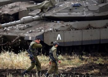 İsrail askerleri Filistinli bir çocuğu başından vurdu