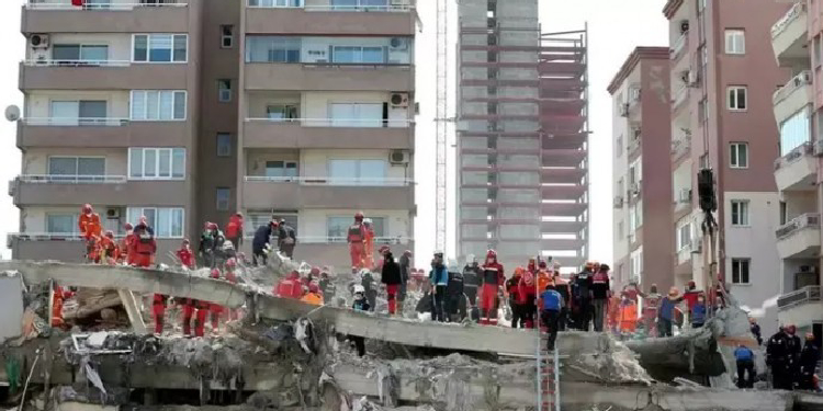 Rıza Bey Apartmanı davasında sanıklar birbirini suçladı Rıza Bey Apartmanı davasında sanıklar birbirini suçladı