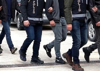 Adana ve Mersin’de 2’si çocuk 10 kişi gözaltına alındı