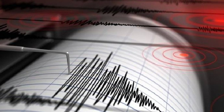 Ege Denizi’nde peş peşe deprem Ege Denizi’nde peş peşe deprem