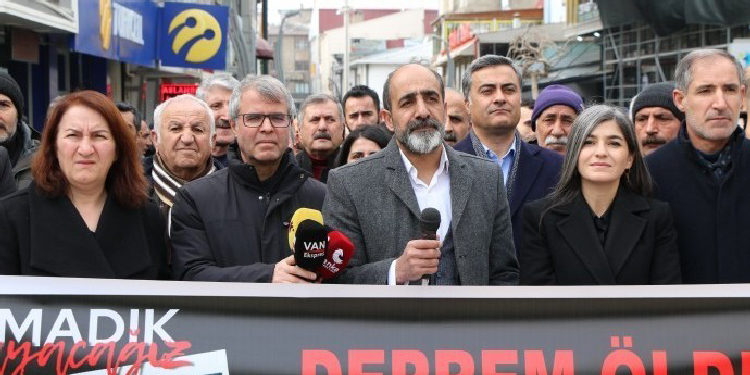 ‘Kızılay çadır sattı’ sözleri nedeniyle ifadeye çağrıldı ‘Kızılay çadır sattı’ sözleri nedeniyle ifadeye çağrıldı
