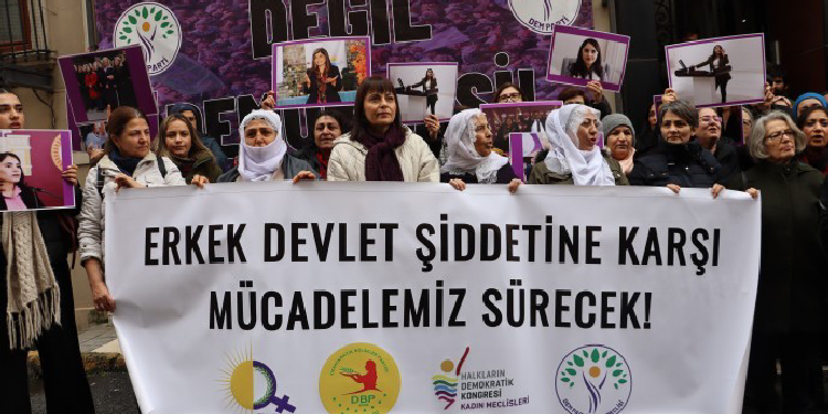 Nevroz Uysal’a yönelik polis saldırısına tepki Nevroz Uysal’a yönelik polis saldırısına tepki