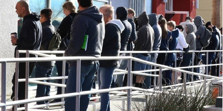 TÜİK: Gerçek işsizlik yüzde 28 oldu TÜİK: Gerçek işsizlik yüzde 28 oldu
