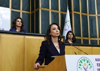 Tülay Hatimoğulları: Kadın cinayetlerinin üstü örtülüyor