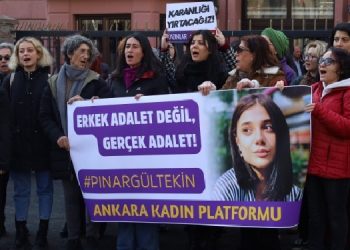 Yargıtay’ın Pınar Gültekin kararı Adalet Bakanlığı önünde protesto edildi