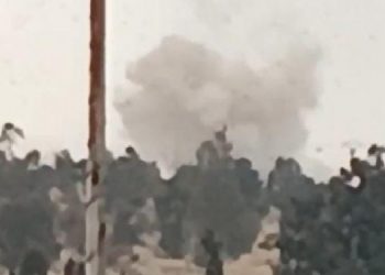 HTŞ, Dêr Hafir’i ağır silahlarla bombalıyor HTŞ, Dêr Hafir’i ağır silahlarla bombalıyor