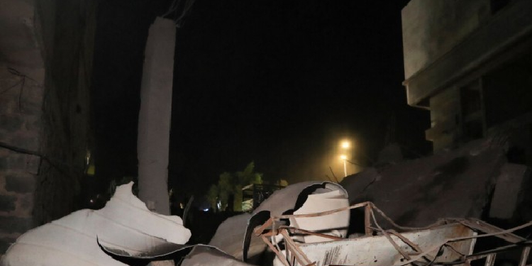 Yemen’e saldırı: 1 ölü, 13 yaralı Yemen’e saldırı: 1 ölü, 13 yaralı