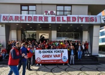 İzmir’de belediye işçileri eylemde