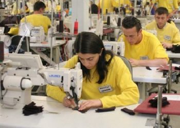 Ağır iş yükü ve güvencesiz çalışmaya karşı alanlarda olacaklar