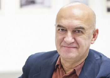 Gazeteci Baydar: Toplumun barışa ikna edilmesi için adım atılmalı