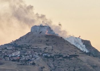Mardin Kalesi’nde çıkan yangın söndürüldü