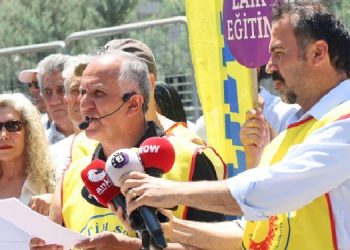 Eğitim Sen Bakan Tekin’in yıl sonu karnesini açıkladı Eğitim Sen Bakan Tekin’in yıl sonu karnesini açıkladı