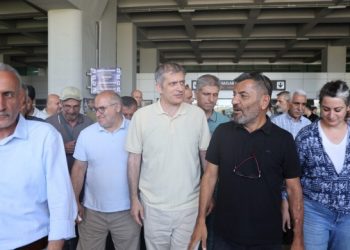 33 yıl tutsaklığın ardından Amed’de kitlesel karşılandı