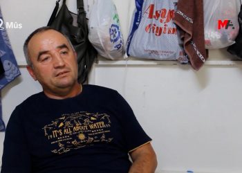 Antalya’dan Gimgim’e arıcılık için geldiler