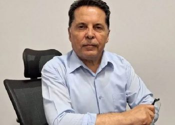 Ahmet Özer: Barışa kavuşma arzumuz demir parmaklıkları aşan bir güçtür Ahmet Özer: Barışa kavuşma arzumuz demir parmaklıkları aşan bir güçtür