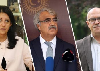 İmralı Heyeti Abdullah Öcalan ile görüşmek için yola çıktı İmralı Heyeti Abdullah Öcalan ile görüşmek için yola çıktı