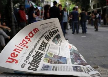Gazete dağıtımcısına tehdit ve ajanlık teklifi