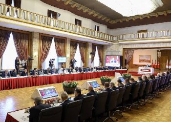 Komisyon üyeleri İrlanda’ya gidiyor Komisyon üyeleri İrlanda’ya gidiyor