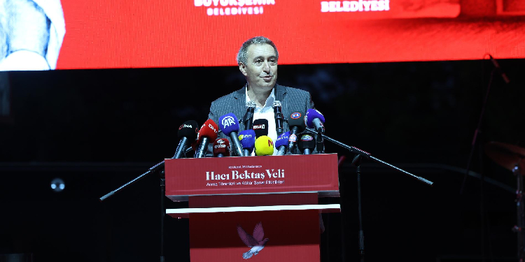 Bakırhan: Alevileri görmeyen bir süreci kabul etmeyiz Bakırhan: Alevileri görmeyen bir süreci kabul etmeyiz
