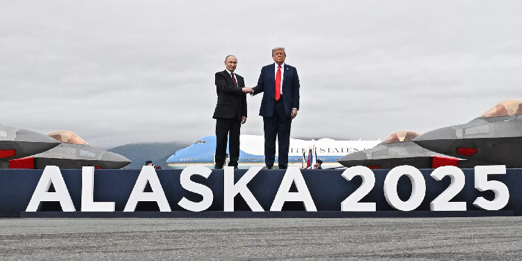 Avrupa Komisyonu Ekonomi Komiseri: Alaska Zirvesi Putin’in zaferi, Batı aşağılandı Avrupa Komisyonu Ekonomi Komiseri: Alaska Zirvesi Putin’in zaferi, Batı aşağılandı