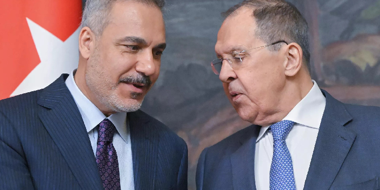 Dışişleri Bakanı Fidan, Rus mevkidaşı Lavrov ile telefonda görüştü Dışişleri Bakanı Fidan, Rus mevkidaşı Lavrov ile telefonda görüştü