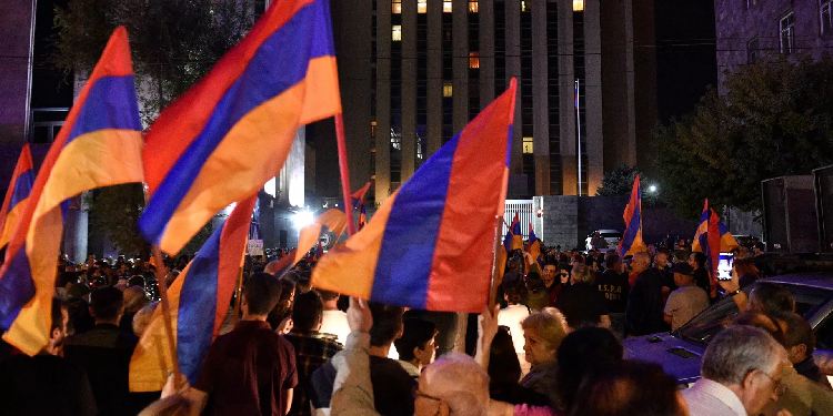 ‘Ermenistan ve Azerbaycan anlaşma imzalarsa, ABD Zengezur koridorunun kontrolünü tamamen ele geçirir’ ‘Ermenistan ve Azerbaycan anlaşma imzalarsa, ABD Zengezur koridorunun kontrolünü tamamen ele geçirir’