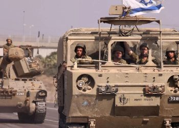 Paris’te görüşmeler sürerken gerilim: İsrail tankları Suriye’nin güneyine girdi