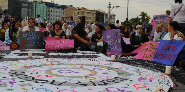 Türkiye’den Liberya’ya: Kadınların barış mücadelesi Türkiye’den Liberya’ya: Kadınların barış mücadelesi