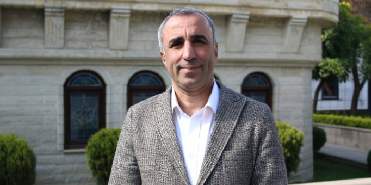 DEM Parti’nin yeni komisyon üyesi Celal Fırat oldu DEM Parti’nin yeni komisyon üyesi Celal Fırat oldu