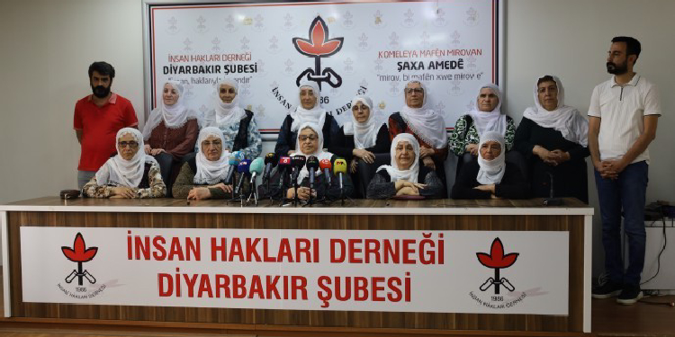 Barış Anneleri Meclisi Öcalan ile görüşmek için başvuruda bulunacak Barış Anneleri Meclisi Öcalan ile görüşmek için başvuruda bulunacak