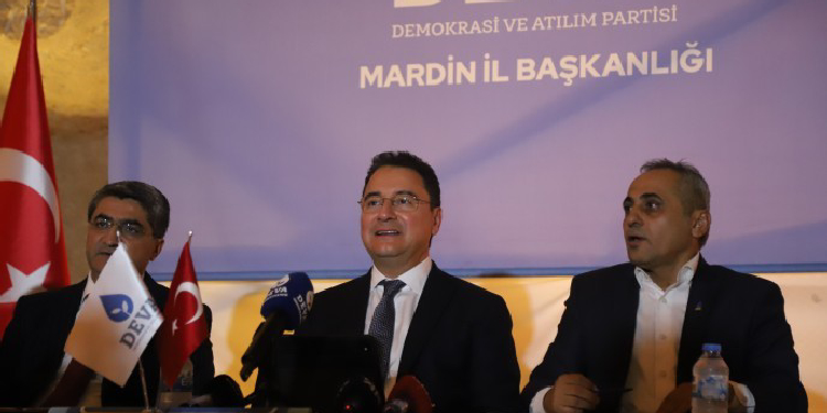 Babacan: Öcalan’ın görüşlerinin komisyon tarafından alınabilmesi önemli olacaktır Babacan: Öcalan’ın görüşlerinin komisyon tarafından alınabilmesi önemli olacaktır