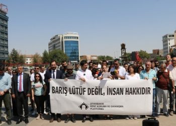 Amed’de 1 Eylül açıklaması: Çözüm için ısrarcı ve cesur olunmalı