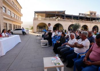 Yerlerine kayyım atanan meclis üyelerinden ikinci toplantı