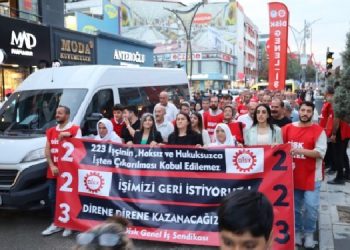 İşten çıkarılan işçilerin eylemi devam ediyor