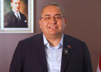 Keçiören Belediye Başkanı Mesut Özarslan CHP’den istifa etti