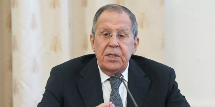 Lavrov: ABD ve İsrail, Körfez ülkelerini İran’a karşı kışkırtmaya çalışıyor