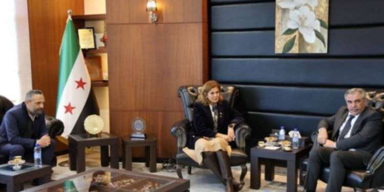 Hesekê Valisi Suriye Geçici Hükümet’in yetkilileriyle görüştü