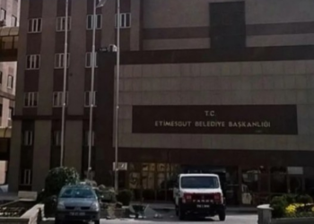 Etimesgut Belediyesi’nden gözaltılara dair açıklama Etimesgut Belediyesi’nden gözaltılara dair açıklama